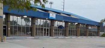 Bradenton_-_West_-_exterior