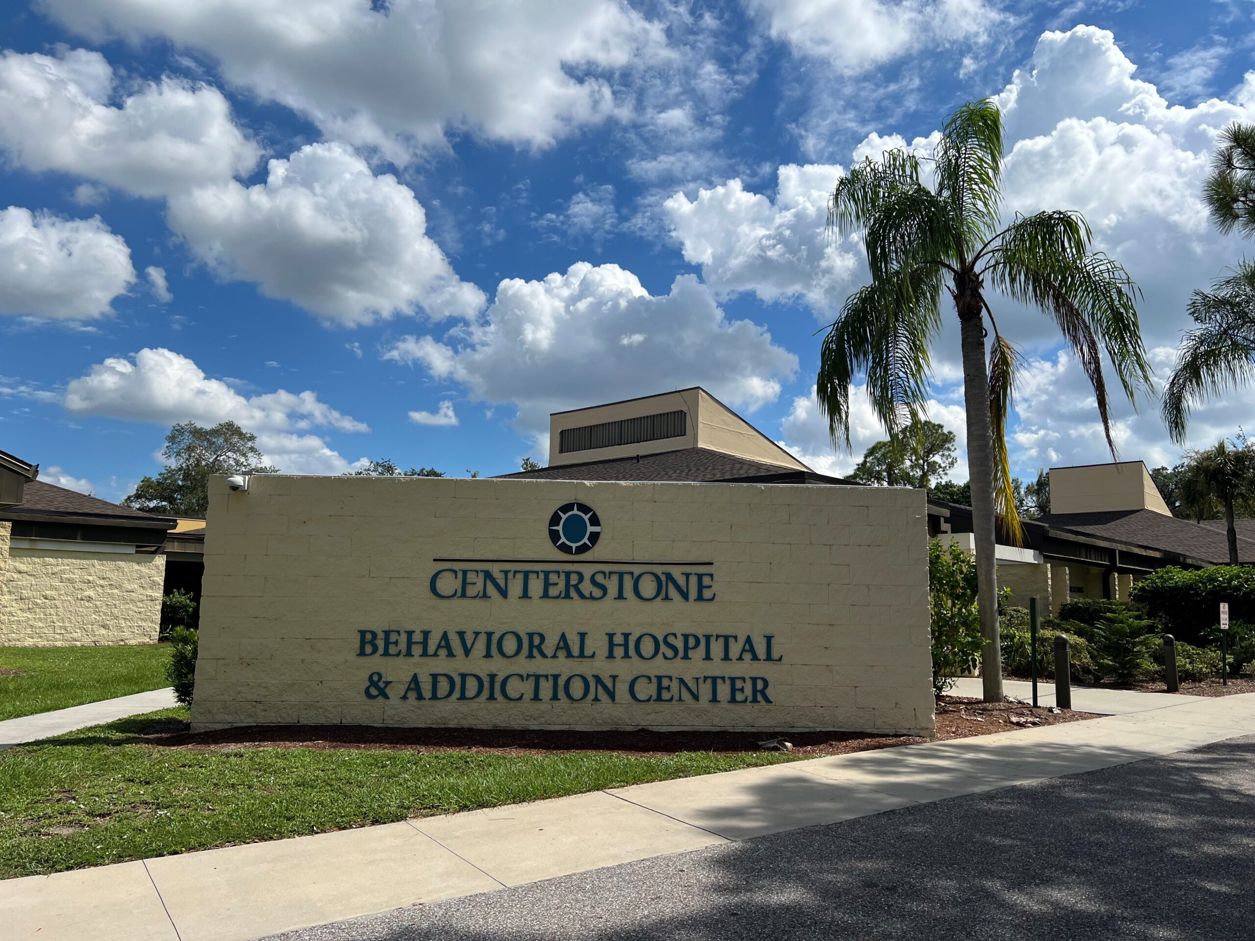 Centerstone Bradenton Hospital And Addiction Center - 