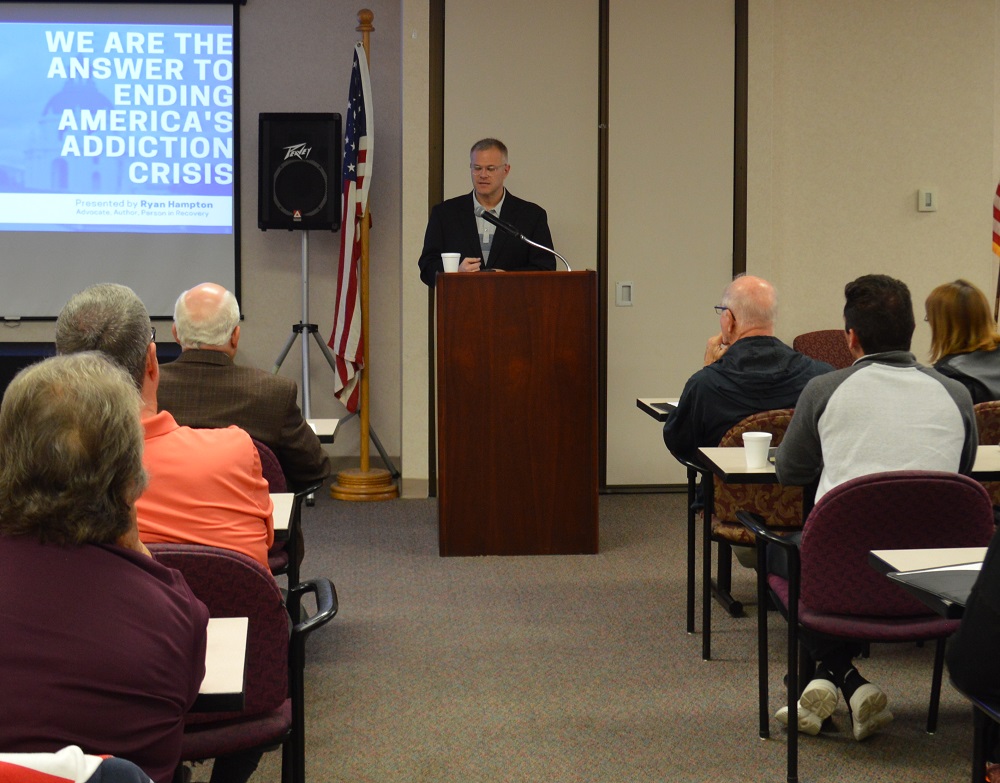 Ryan Hampton speaks about addiction recovery during Centerstone’s ...