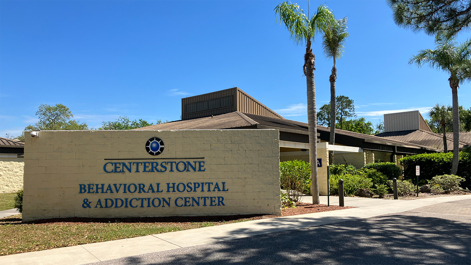 Photo of Bradenton, Florida Hospital Centerstone Facility