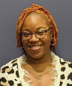 Alcanna Davis